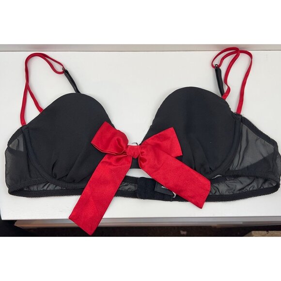 Fredericks Of Hollywood X-Large Black & Red Satin Bra With Bow - Picture 2 of 5